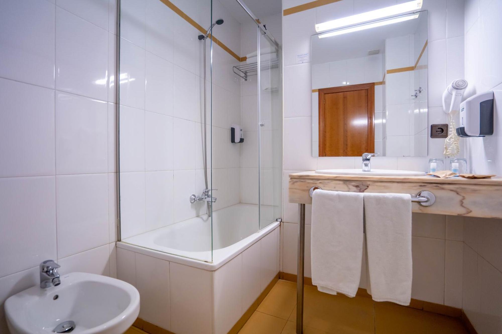 Yit Conquista De Toledo Hotel Kültér fotó