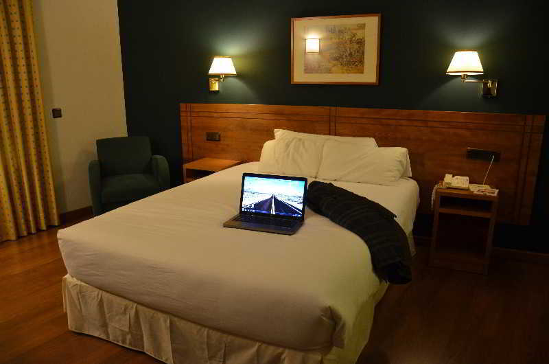 Yit Conquista De Toledo Hotel Kültér fotó